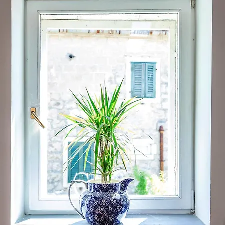 בית נופש Art House Hvar