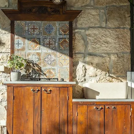 Art House Hvar * Hvar Town