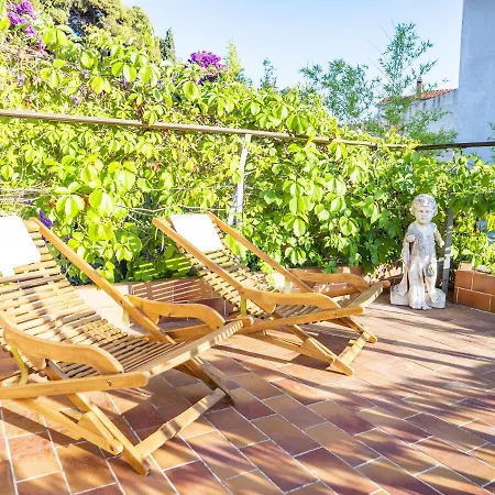 Art House Hvar Будинок відпочинку